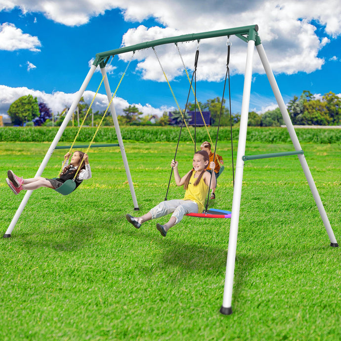 Easter in the U.S.: Where Egg Hunts Meet Backyard Adventures